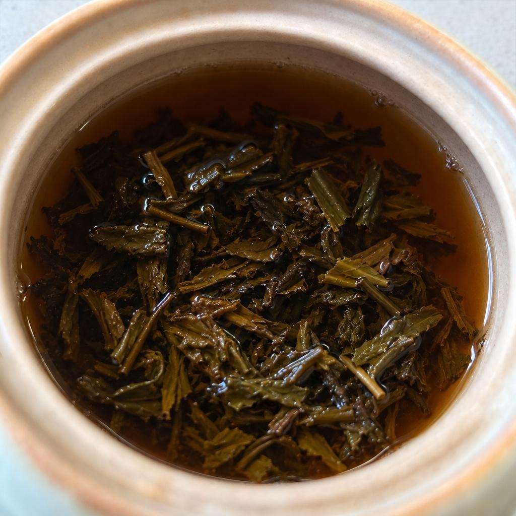 Koji Kurocha Fermented Japanese Dark Tea - River & Stone Tea